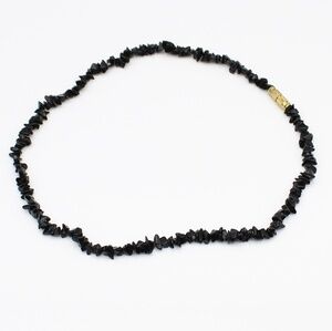 Vintage black agate chip necklace